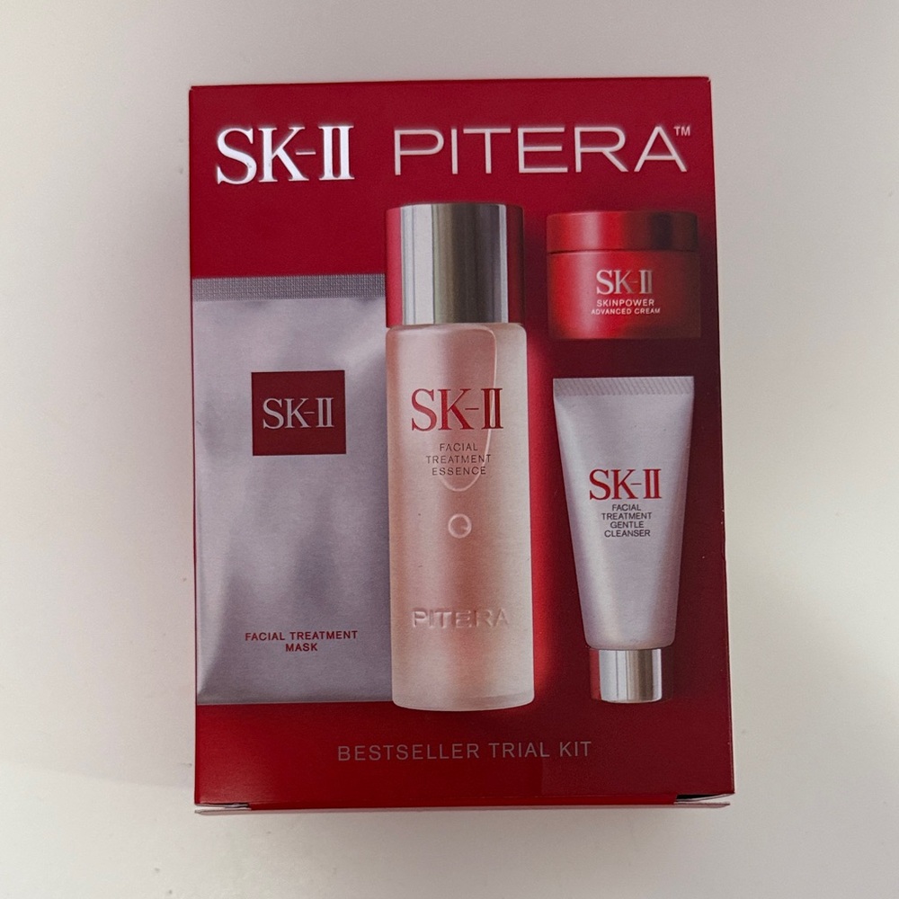 SK-II Red Facial Treatment Moisturizer Set - Hydrating Trial Kit - Picture 5 of 5